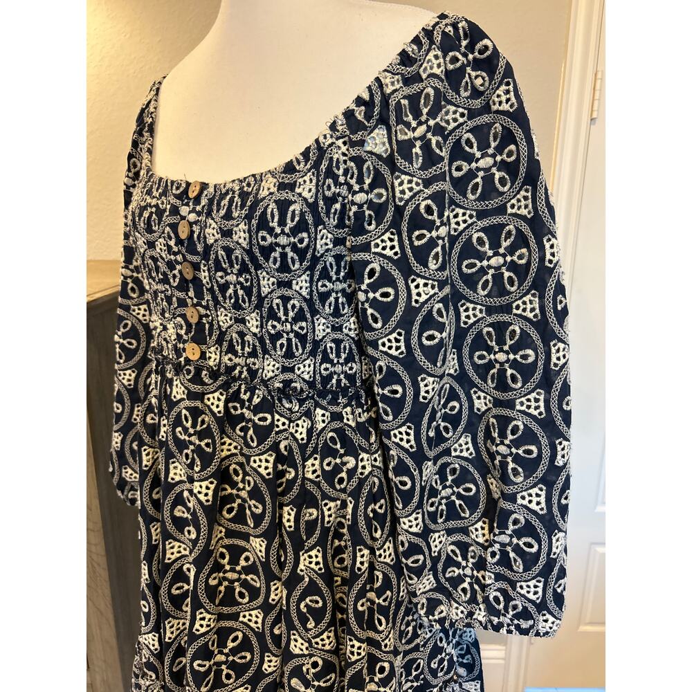 Lucca | 100% Cotton Navy/White Eyelit Babydoll Back Cutout Half Sleeve Dress | M - Picture 7 of 15